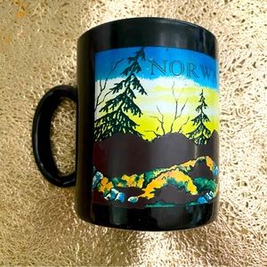 Vintage heat changing magic mug - Norway -